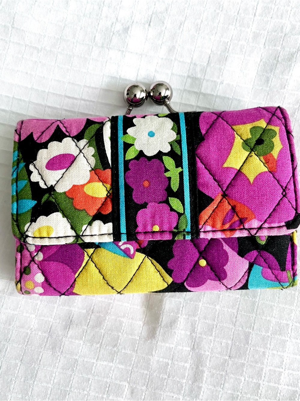Vera Bradley Quilted “Va Va Bloom” Trifold Kiss-Lock Wallet
